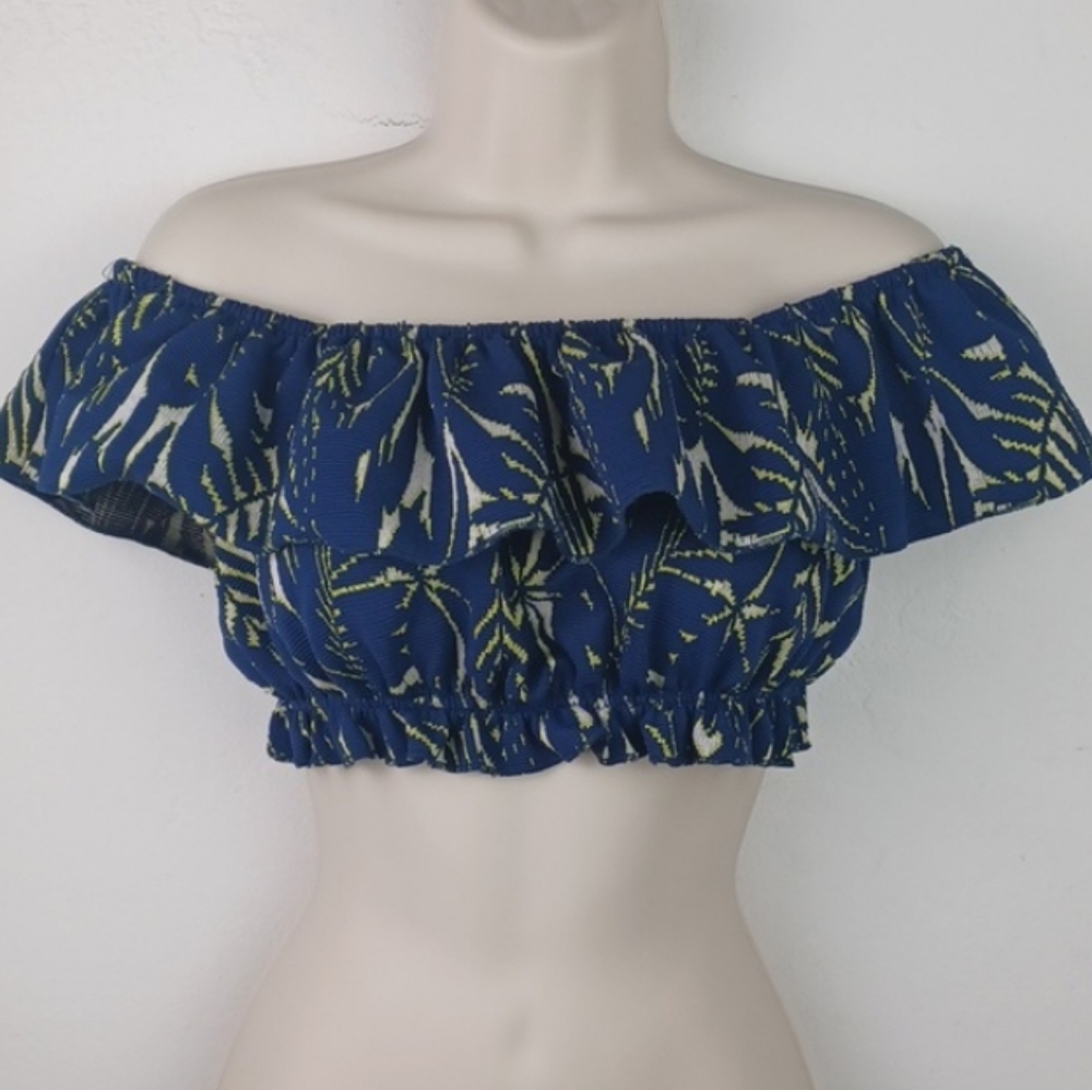 ZARA Vintage Style Island Print Thin Tapestry Like Ruffled Crop Top SZM EUC